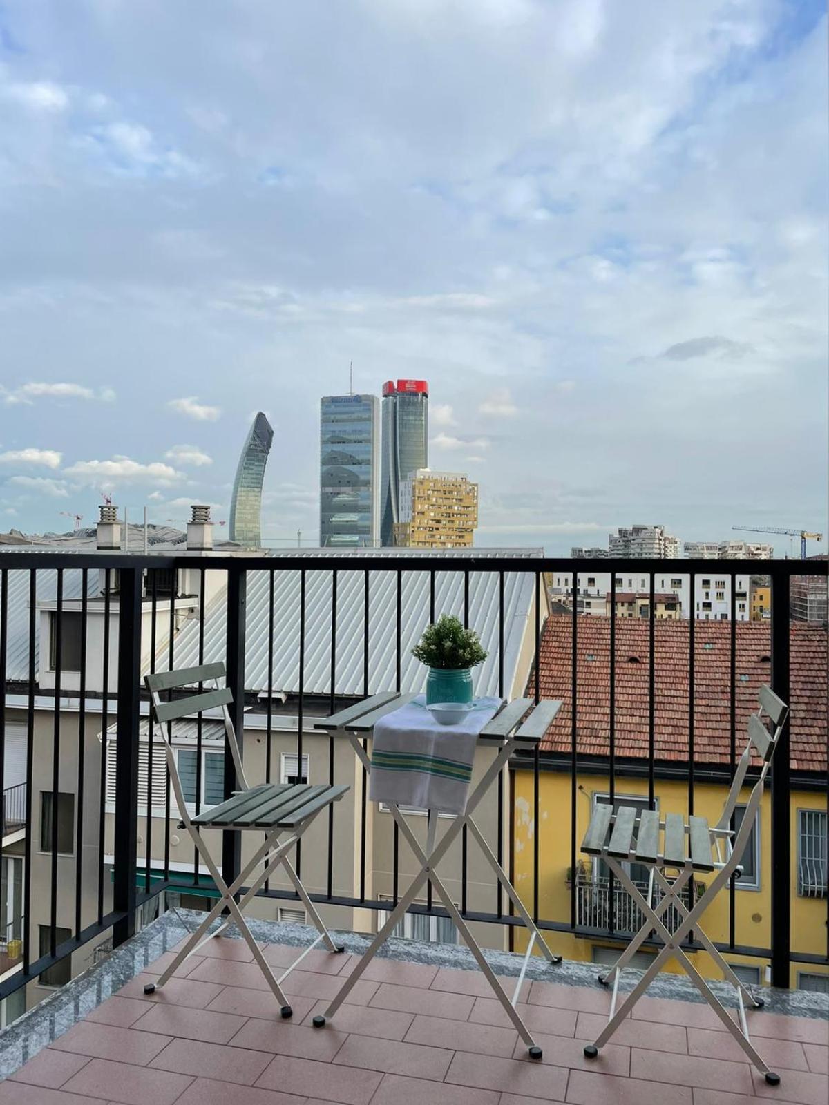 Joivy Panoramic Nest Near The Citylife Neighborhood Milán
